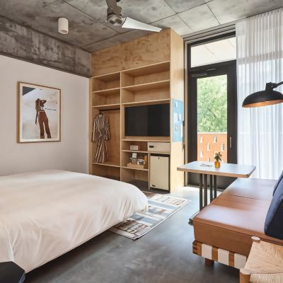 King ADA Room The Carpenter Hotel Promo Code