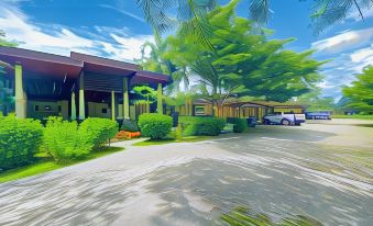 Kuapa Resort - Housity