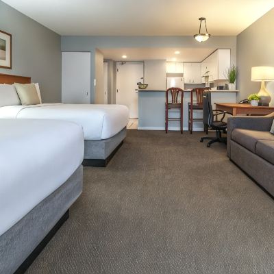 Room with Two Queen Beds Hotel Saint-Laurent Montreal Promo Code