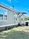 Cozy home in the heart of St Johns!