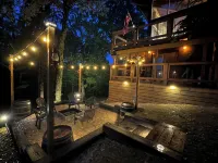 Last Min Discount! Mountain View Home • Hot Tub, Game Room, Fire Pit, Pizza Oven