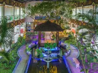 Yusro Hotel Restaurant & Convention Hotel a Peterongan