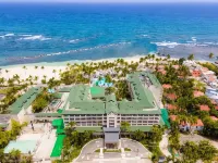 Coral Costa Caribe Beach Resort - All Inclusive Отели в г. 