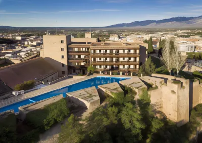 Parador de Tortosa Отели в г. 