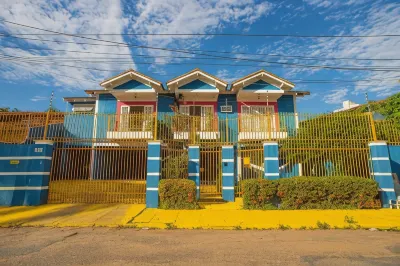 Happiness House Hospedagem Hotels in 