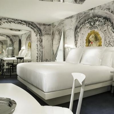 Blanca Junior Suite SAHARA Las Vegas Promo Code