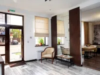 Amulet Hotel โรงแรมในทาราซ