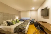 Hotel Factory Green Bogotá Отели в г. 