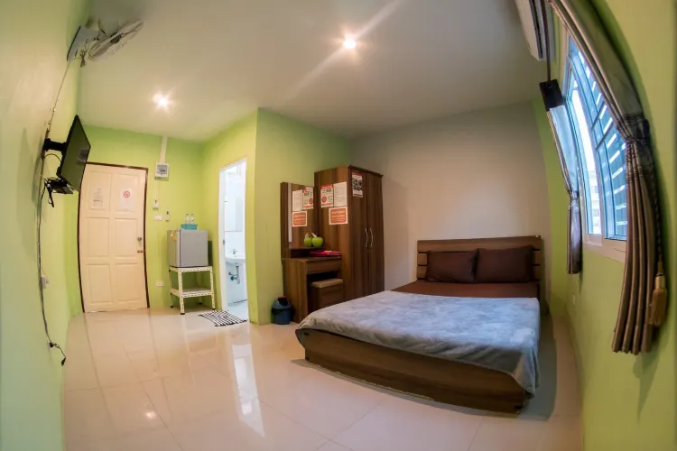 ห้องสแตนดาร์ด เตียงใหญ่ 1 เตียง