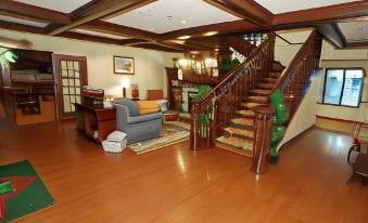 Country Inn & Suites by Radisson, Marinette, WI