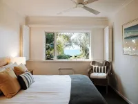 Cod Rock Point Hotels in Bicheno