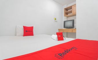 RedDoorz Near Gajah Mada Pontianak