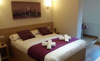 Hostal Barcelona Travel