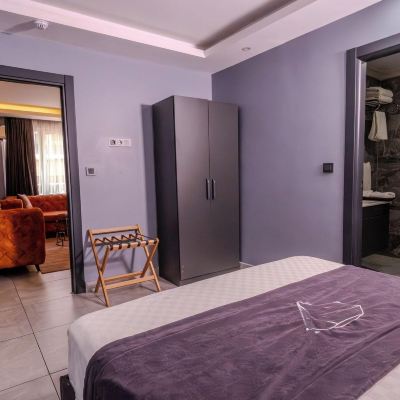 Deluxe Room Ruby Suit Promo Code