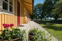 Warfsholm