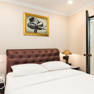 Standard Queen Room The Ambiance Hotel Promo Code