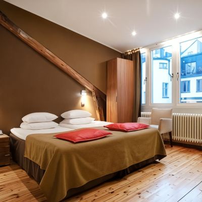 Superior Double or Twin Room Hotel Hellsten Promo Code