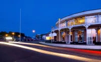 Langstone Quays Resort, Portsmouth Отели в г. 