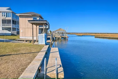 Dig'n It of Surf City! HOT TUB! 6 Bdr - 4.5 Bath