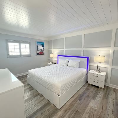 Suite With King Bed, Beachfront, Balcony Lani Kai Island Resort Promo Code