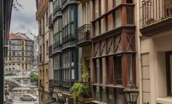 Casa Txema tu Casa en Bilbao by Urban Hosts