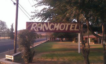 Ranch Motel