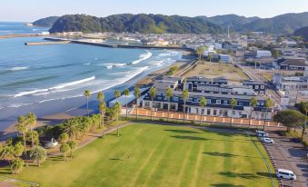 Aoshima Fisherman's Beachside Hostel and  Spa
