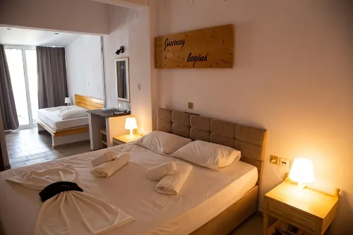 Kastro Hotel