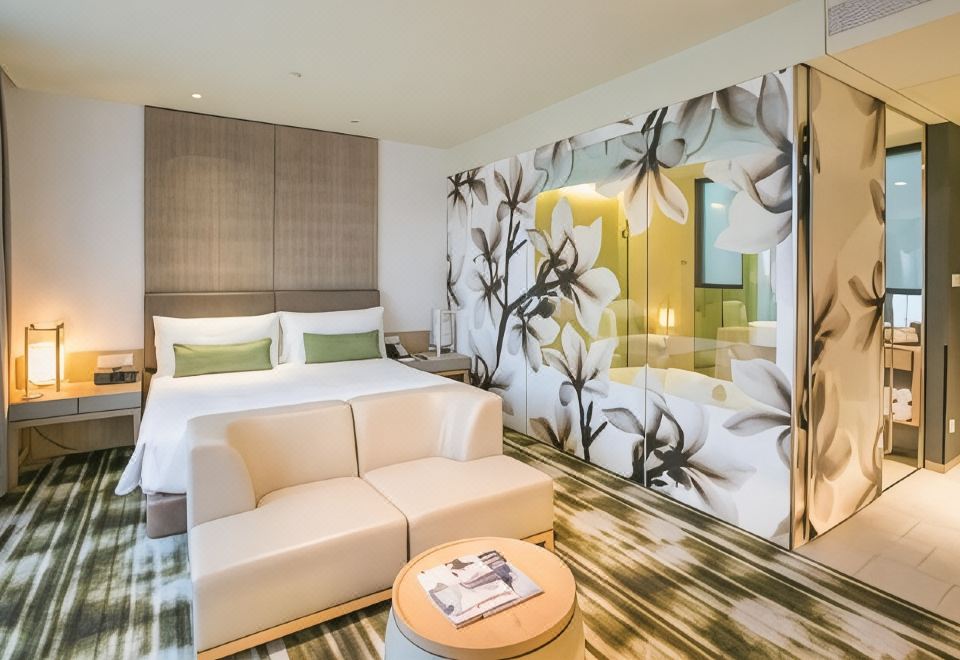 標準高樓層特大床池景房