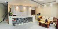 Daqing Century Tangren Express Hotel
