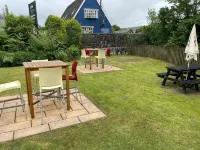 The Ynyscedwyn Arms Hotel Hotels in 