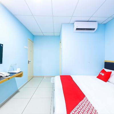 Bilik Deluxe Double Kupon OYO 89842 Hotel 22 Northport