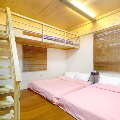 Japanese-Style Quadruple Room