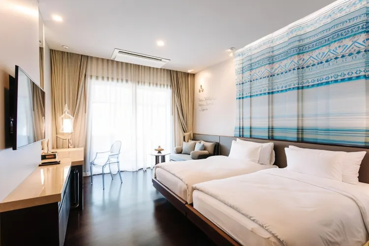 ห้องลักซ์ชัวรี่ เตียงแฝด พร้อมระเบียงส่วนตัว - ปลอดบุหรี่