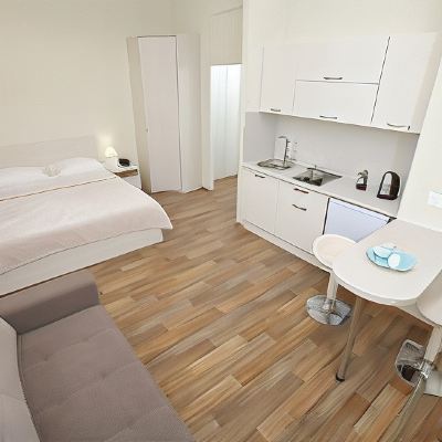 Business Apart Hotel Park City Promo Code