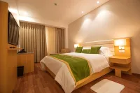 Pushkara Sarovar Portico Hotel di 