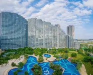 SKY Jumbo Seaview Homestay (Beihai Yintan Tourism Resort) โรงแรมใน