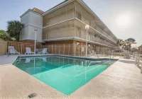 Quality Inn & Suites St Augustine Beach Area