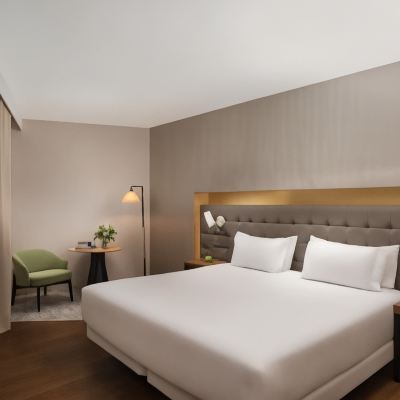 Junior Suite 2A2C NH Lyon Airport Promo Code