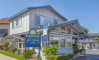 Days Inn by Wyndham Monterey Downtown