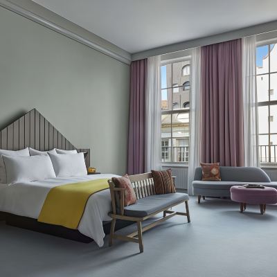 Generous King Room Pulitzer Amsterdam Promo Code