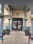 Pictured Rocks Inn and Suites