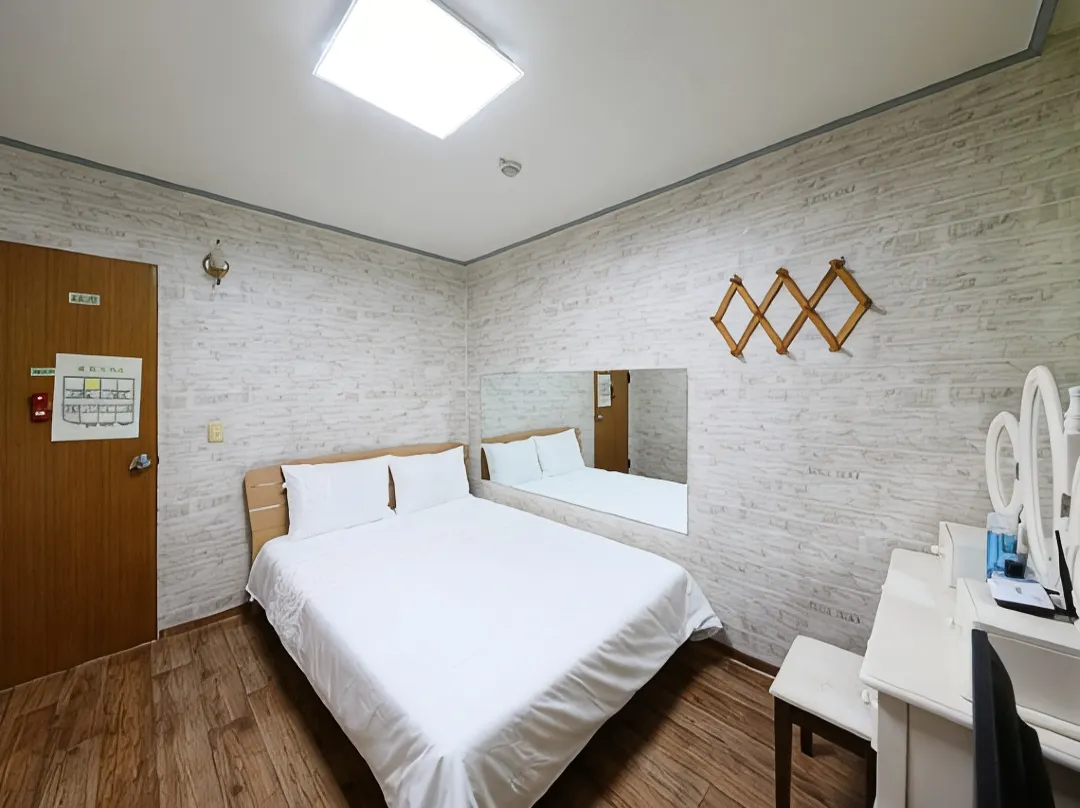 Boryeong Golden Beach Tel Pension - Incheon