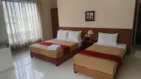 Hotel Evergreen 9 Hotels in 