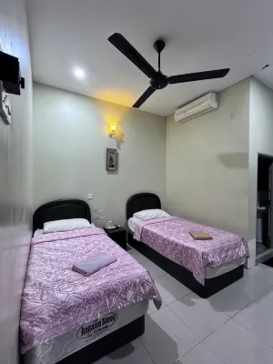 UMMUL MOTEL Hotels in 