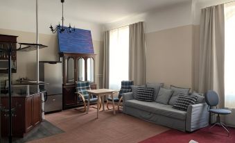 Guesthouse Jakob Lenz - Housity