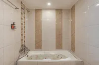 Emerald Retreat