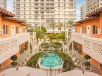 Sun Harbour Boutique Hotel Hotels in Surfside