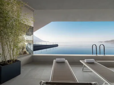Sea Star Budva Hotel a 
