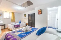 Hotel Campanario Отели в г. 